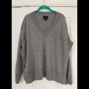 Sweater 100 percent cashmere
